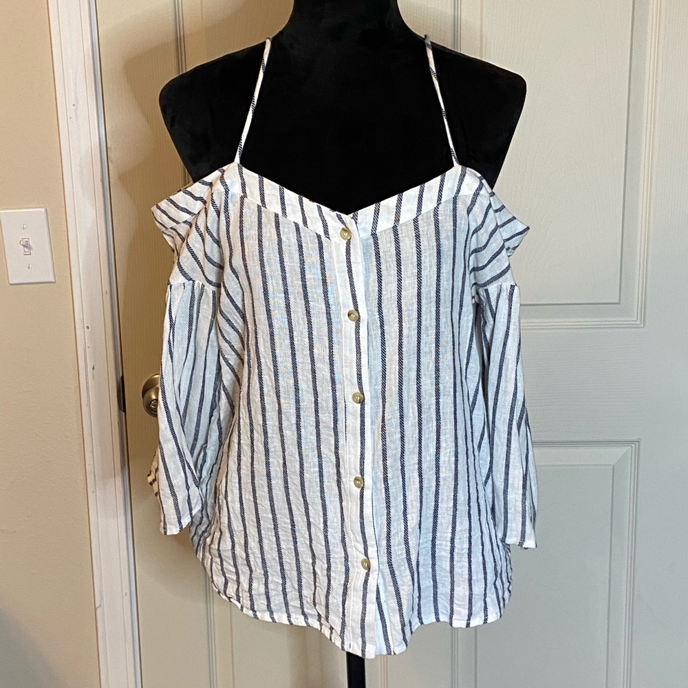 Off the shoulder white and navy stripe blouse S: M